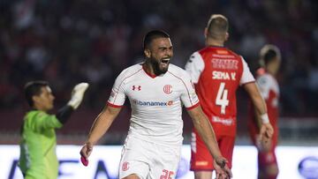 Toluca gana por fin como visitante y se acerca a Liguilla