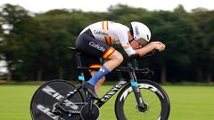 El ciclista español Iván Romeo, durante la disputa de la crono sub-23 de los Campeonatos de Europa de Ciclismo en Ruta.