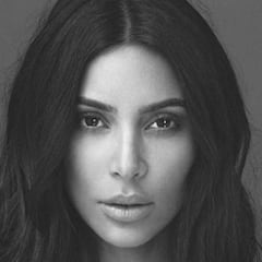 Kim Kardashian amortiza la promoción de sus perfumes a base de desnudarse