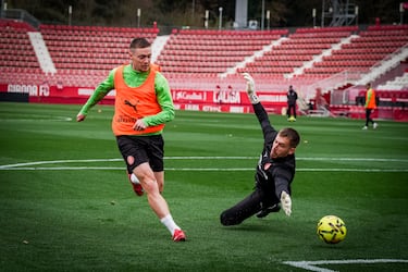 Fran Beltrán despliega su lona: ‘ganas de volver a veros’