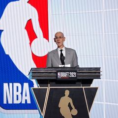 What is the minimum age for NBA players?