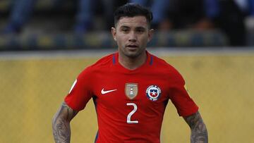 Futbol, Ecuador vs Chile.
 Eliminatorias mundial Rusia 2018. 
 El jugador de Chile Eugenio Mena, juega el baln contra Ecuador  durante el partido clasificatorio al mundial de Rusia 2018 en el estadio Olmpico Atahualpa de Quito, Ecuador. 
 06/10/2016 
 Marcelo Hernandez/Photosport********** 
 
 Football, Ecuador vs Chile.
 Russia 2018 World Cup, qualifying match. 
 Chile&#039;s player Eugenio Mena, play the ball against Ecuador  during the Russia 2018 World Cup qualifying football match at Olmpico Atahualpa stadium in Quito, Ecuador. 
 06/09/2016 
 Marcelo Hernandez/Photosport