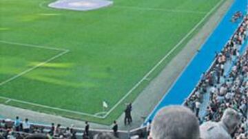 <b>DE GALA. </b>El Bernabéu registrará un ambiente de lujo en el derbi.