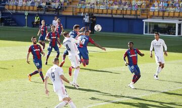 Jugada del gol anulado a Sergio Ramos por fuera de juego.