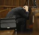 Pistorius vomita durante el testimonio del forense