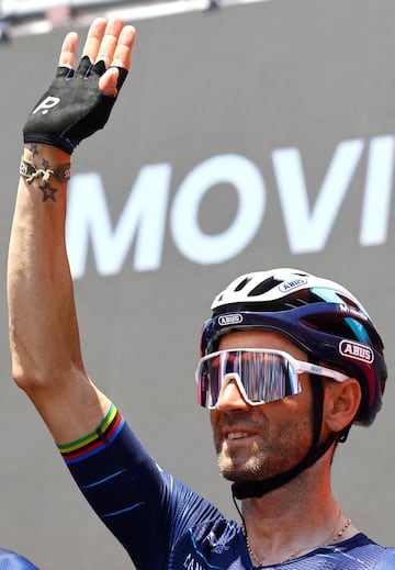 Alejandro Valverde, antes del inicio de la etapa.