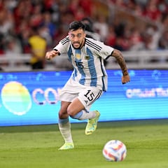 Scaloni alineará a Nico González en lugar de Di María en el estreno