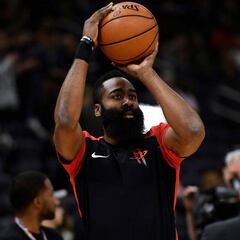 La NBA bate por 7º año seguido su récord de triples anotados