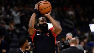 La NBA bate por 7º año seguido su récord de triples anotados