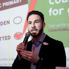 What was the Democratic uncommitted vote for Michigan in previous primaries?