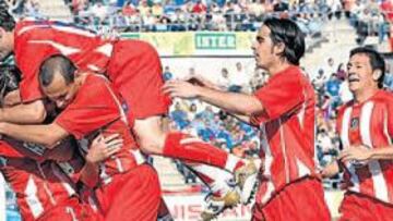 Los jugadores del Atlético celebran uno de los tantos conseguidos en Getafe