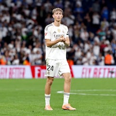 Huijsen deja huérfano al Madrid