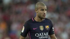 Rafinha facing up to a month out after suffering meniscus injury