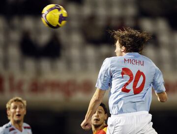 Michu se retira: su carrera, en imágenes