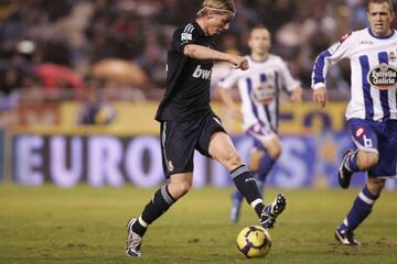 Guit backheels to Karim Benzema against Deportivo