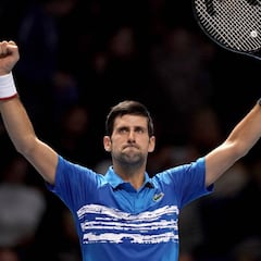 Djokovic arranca con hambre para fundir a Berrettini