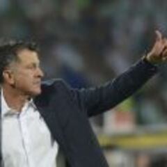 Juan Carlos Osorio decidirá en días entre Sao Paulo y el Tri
