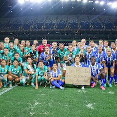 Perritos se llevan la noche previo a partido de Liga MX Femenil