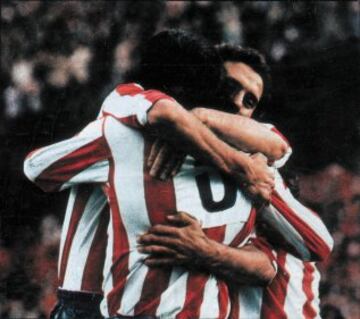 Un momento del partido de vuelta de semifinales entre el Atlético y el Celtic en el Vicente Calderón.