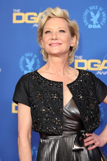 La actriz estadounidense falleció el 11 de agosto de 2022 a los 53 años de edad tras permanecer siete días en coma cerebral después del accidente de coche que sufrió en Los Ángeles y del que no consiguió recuperarse a causa de las quemaduras sufridas. 