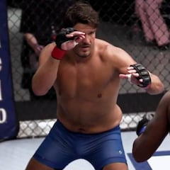 Juan Espino, a la final del TUF tras someter a Greene