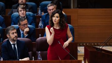 La presidenta de la Comunidad de Madrid, Isabel Díaz Ayuso, interviene durante un pleno en la Asamblea de Madrid, a 13 de junio de 2024, en Madrid (España). La Asamblea de Madrid acoge hoy el primer choque entre la presidenta de la Comunidad de Madrid, y la izquierda (PSOE y Más Madrid) tras la victoria del PP en las elecciones al Parlamento Europeo y la dimisión de la líder de Sumar tras la debacle de la plataforma. Salud mental, jóvenes y Guardia Civil, son otros temas que se debaten en esta sesión plenaria, la última del curso político.
13 JUNIO 2024;ASAMBLEA;ELECCIONES;EUROPEAS;9J;CHOQUE;DERECHA;IZQUIERDA;PP;PARTIDO POPULAR;IZQUIERDA;PLENO
Carlos Luján / Europa Press
13/06/2024