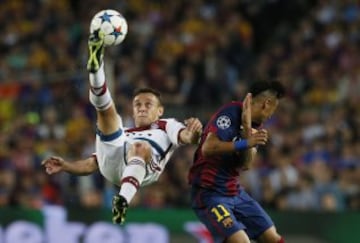 Rafinha del Bayern Múnich y Neymar del  Barcelona