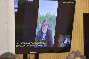 Gonz¨¢lez: ¡°Dejamos en caja dos millones y medio y un patrimonio de 20¡±