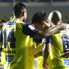 U. Conce golea a Cobresal y lo hunde en la tabla acumulada