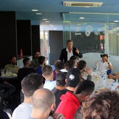 Hércules: conjura para Castalia con Ortiz de testigo