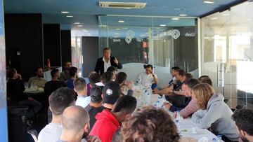 27/03/19 HERCULES CF COMIDA CON ENRIQUE ORTIZ ACCIONISTA MAYORITARIO
FOTOMANDADAPORDAVIDESTEVE