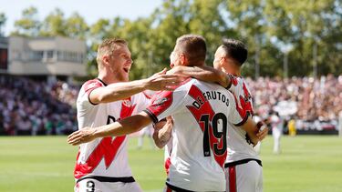 Alemão y Álvaro celebran con De Frutos el 1-1 al Celta.