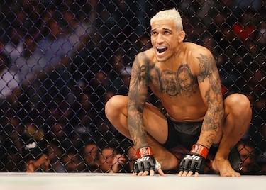 Peso: Ligero | Récord: 34-9-0