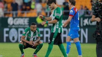 Natan y Abde, al acabar el partido contra el Atlético.