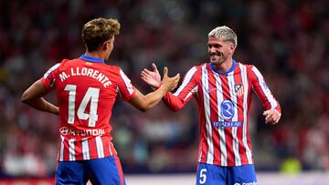 MADRID, SPAIN - AUGUST 25: Marcos Llorente of Atletico de Madrid celebrates after scoring their side's second goal with his teammate Rodrigo de Paul of Atletico de Madrid during the LaLiga EA Sports match between Atletico de Madrid and Girona FC at Estadio Civitas Metropolitano on August 25, 2024 in Madrid, Spain. (Photo by Manuel Queimadelos/Quality Sport Images/Getty Images)