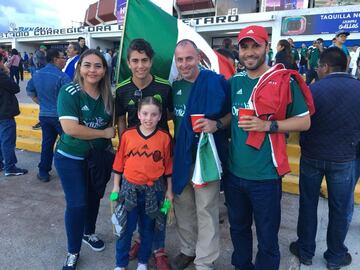 El color de la afición en el México vs Chile