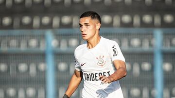 Joya de Corinthians alista su debut profesional