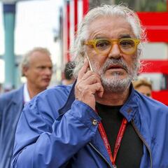 "McLaren muy mal, le deberían poner una televisión a Alonso"