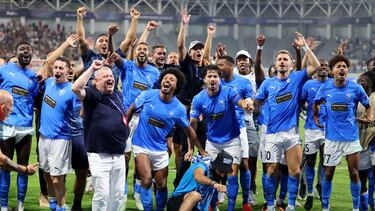 Los jugadores del Pafos celebran su pase a la fase liga de la Champions.