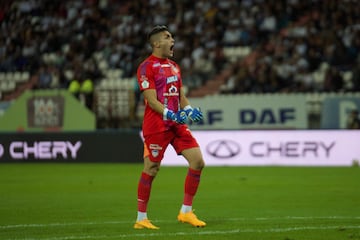 Aunque se perdió el Junior-América por su convocatoria a Selección de Uruguay, atajó los otros 3 encuentros del Rojiblanco en las finales. Los resultados no acompañaron a su equipo.