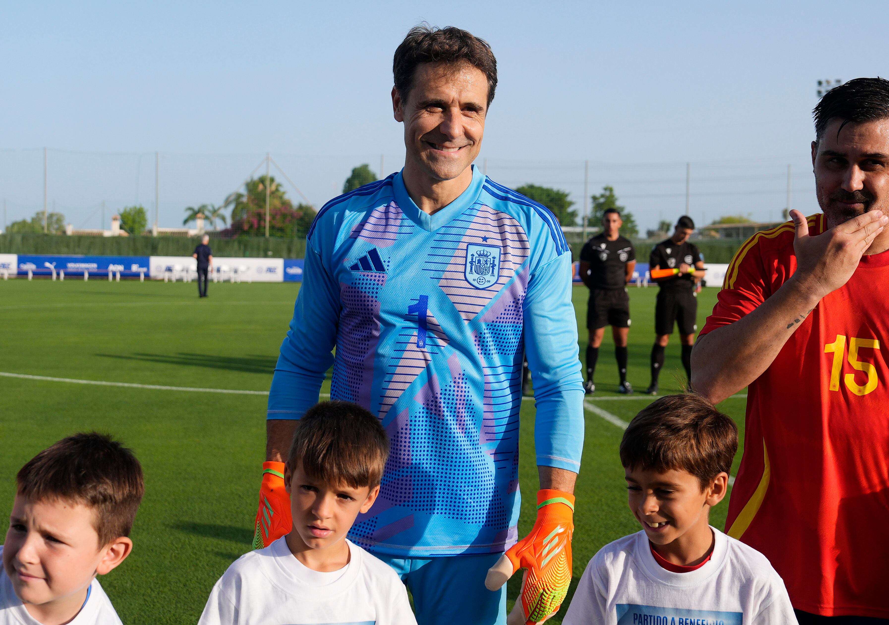 Aranzubia teme la marcha de Nico Williams al Barça: “No se sabe, todo apunta a que sí” Dani Aranzubía en Marbella Football Center.