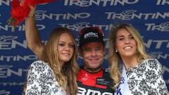 Cadel Evans gana la tercera etapa y sigue como líder