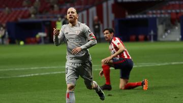Iker Muniain celebra el primer gol de su equipo ante el Atlético.