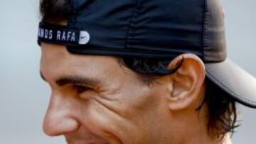 El tenista espa&ntilde;ol Rafael Nadal durante el entrenamiento en la C&aacute;ja M&aacute;gica de la capital, para preparar la eliminatoria de Copa Davis. semana. 