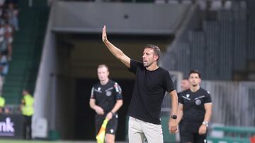 Luis García durante el partido de LaLiga Hypermotion contra el Córdoba.