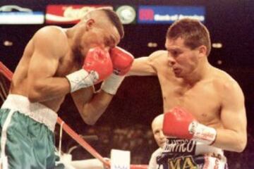 Ese mismo año, Chávez tomó venganza ante Randall y lo venció en La Vegas, Nevada.