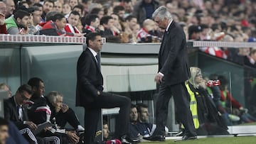 Ancelotti, en San Mamés con el Real Madrid.