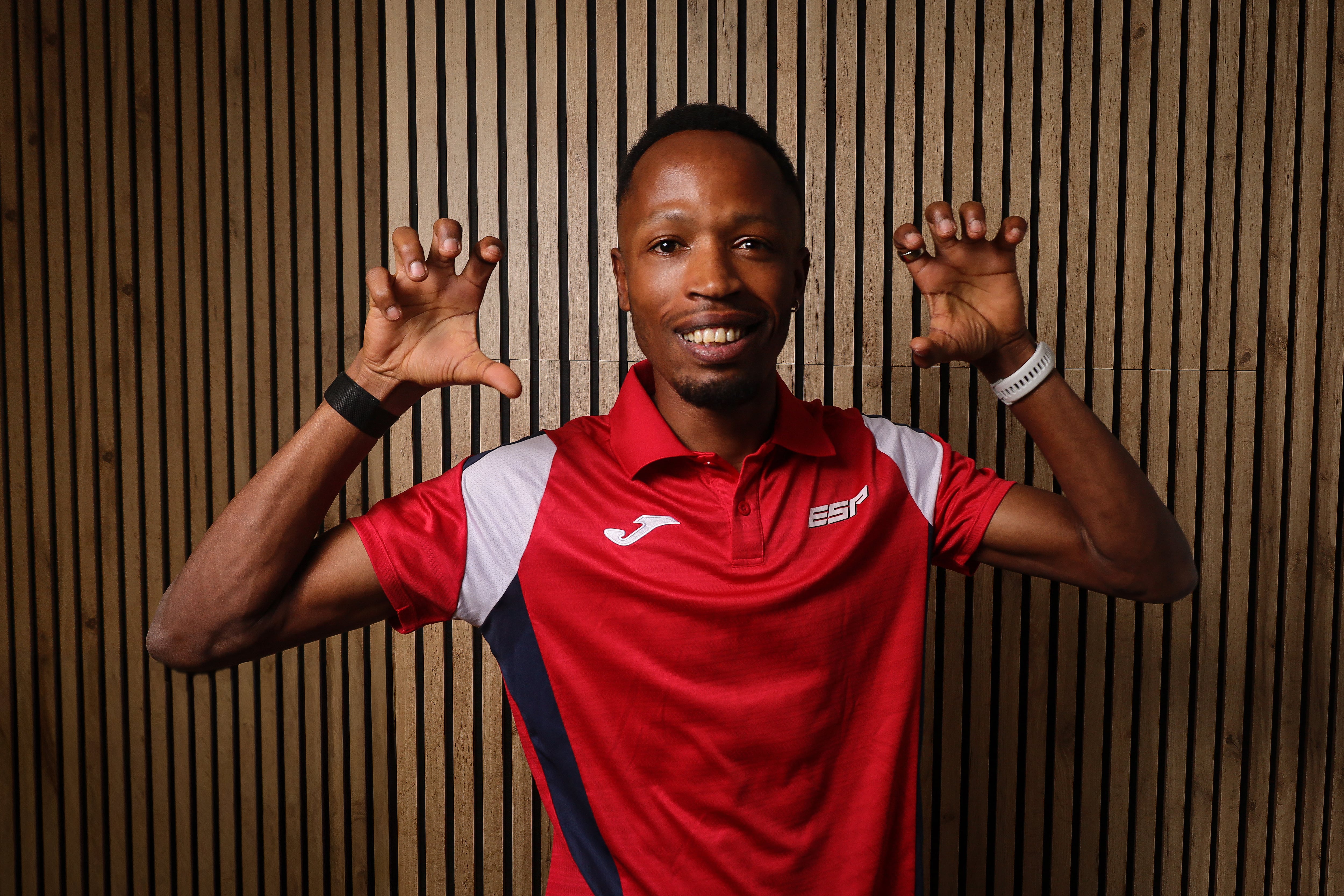 “España me lo ha dado todo, ahora solo me faltan mi mujer y mi hija aquí conmigo”