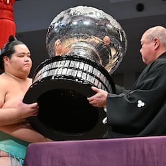La hora de Kotozakura II: el nieto de oro del sumo