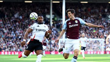 Soccer Football - Premier League - Fulham v Aston Villa - Craven Cottage, London, Britain - October 19, 2024 Fulham's Alex Iwobi in action with Aston Villa's Pau Torres Action Images via Reuters/Andrew Boyers EDITORIAL USE ONLY. NO USE WITH UNAUTHORIZED AUDIO, VIDEO, DATA, FIXTURE LISTS, CLUB/LEAGUE LOGOS OR 'LIVE' SERVICES. ONLINE IN-MATCH USE LIMITED TO 120 IMAGES, NO VIDEO EMULATION. NO USE IN BETTING, GAMES OR SINGLE CLUB/LEAGUE/PLAYER PUBLICATIONS. PLEASE CONTACT YOUR ACCOUNT REPRESENTATIVE FOR FURTHER DETAILS..